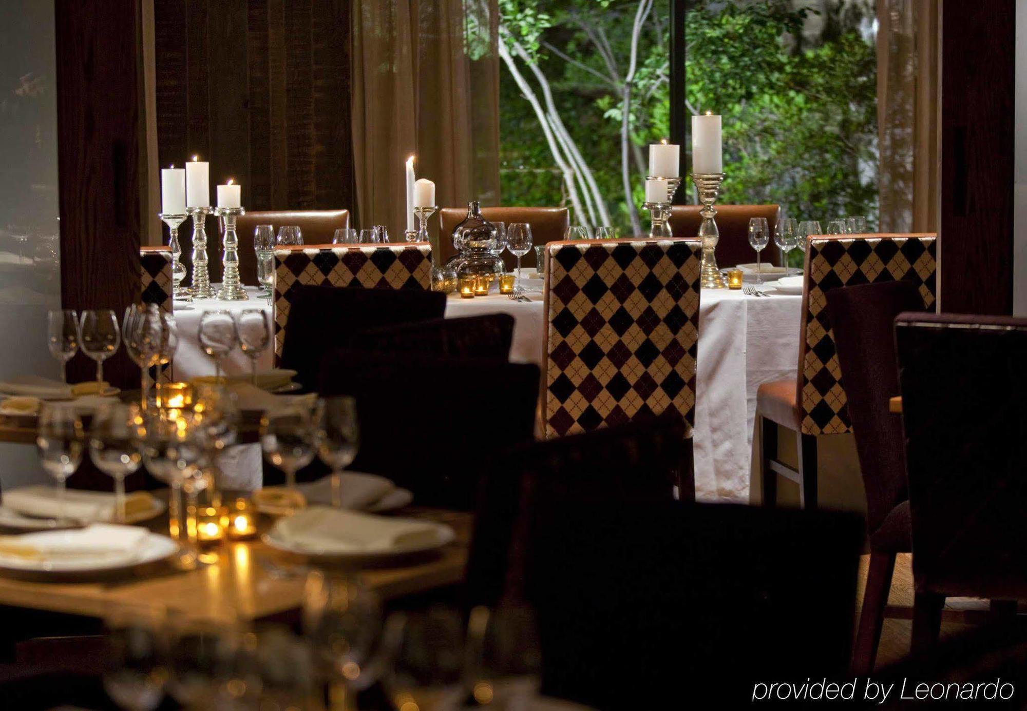 The Baronette Renaissance Detroit-Novi Hotel Bagian luar foto